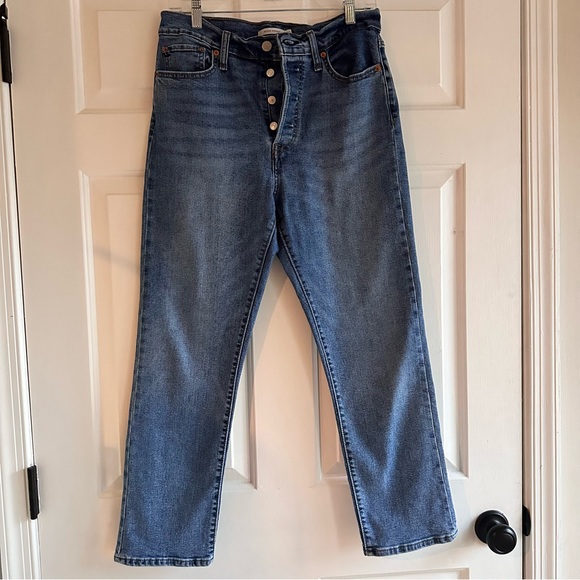Levi’s Wedgie Straight Fit Dark Wash Jeans 30 - Picture 3 of 9